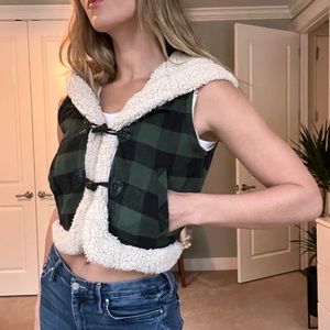 Heritage 1981 / Size M / Cropped Sherpa & Plaid Hooded Vest